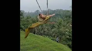 try the new Swing in the Bongkasa area, very Amazing place, Do you want try, Join with us