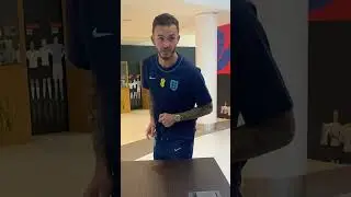 Three Lions Take On The Fork Challenge 🍴#shorts #shortsfifaworldcup