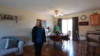 Upper Level 28327 Lakelawn Dr, Lindstrom, MN 55045