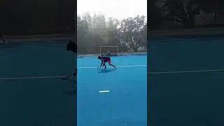 turn left hit #youtubeshorts #hockeyplaying #shortvideos #viral #hockeylife #hockey #workout #public