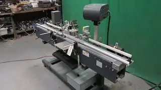 Universal R-320 Automatic Pressure Sensitive Labeling Machine, Portable | 8599i