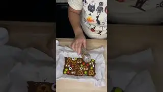 Halloween Chocolate Bark!
