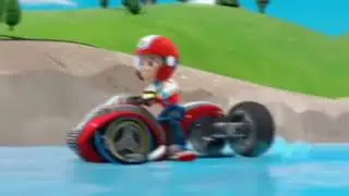 я гоню быстро не подъедешь близко но это щенячий патруль
