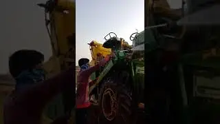 Standard Combine Harvester Washing