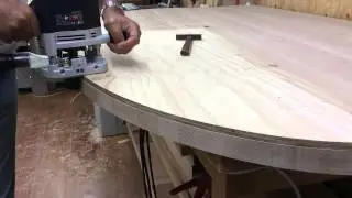 Ovale vorm zagen en frezen voor de Hard Maple tafel