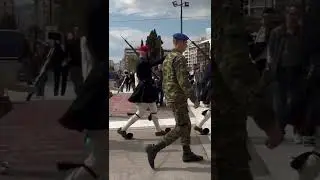 Evzones marching back to their barracks #shorts #evzones #athens #greece #elitesoldier #trending