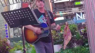 Broadway Buskers: Max Sangerman