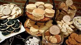 Zach & Ali's  beautiful wedding cookie table!  YUMMY!