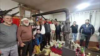Pumpa e pare e benzinit ne Shkup,djathtas.Gjith puntorve zoti ju shperbleftperrrespektndaj me11.2.25