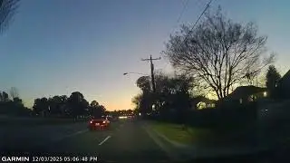 Entitled jerk pulls out on vehicle. 😒