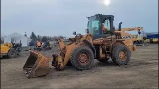 Lot # : 2720 - Case 521D Wheel Loader