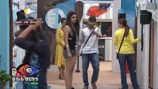 Bigg Boss 12: Deepak and Urvashi Fight | दीपक और उर्वशी के बीच हुआ जबरदस्त झगडा | BB 12 |