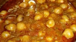 होटल स्टाइल में बनाएं छोले सिर्फ घर की रखी चीजों से 5 मिनट में
