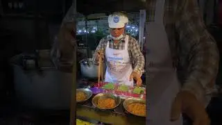 Thai Stir-fried Glass Noodles in Bangkok Night Market