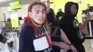 6IX9INE & Trippie Redd FIST FIGHT! (NYC) (graphic) WSHH
