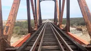 Ferrocarril en el camino a Puente negro en Coahuila 