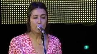 ANNI B. SWEET - TAKE ON ME (Día de la Música 2014)