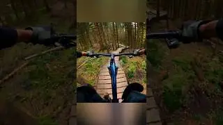 Macht die 5000 Abos voll!❤️ #mtb #bike #downhill #mountainbike #sendit #enduro #lacblanc  #jump