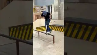 Купил халфкабы #automobile #самокат #skatepark #edit #трюкинасамокате #трюки #lol #skateboarding