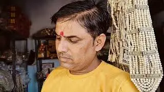 WhatsApp 9368731337.   Murari Tulsi mala Store, Vrindavan