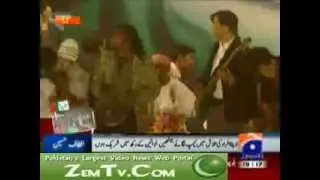 Asad Balli playing with shazia khushk in MQM jalsa,e khawa3