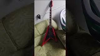 Strinberg - Flyng V #guitar #flyng #personalizados #guitarcover