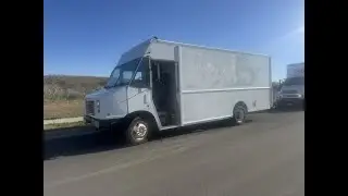 Lot 9. 2014 Ford F550 / P1000 Step Van Auction ends 11/19/2025