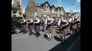 Newtonmore Highland Games Pipe Bands