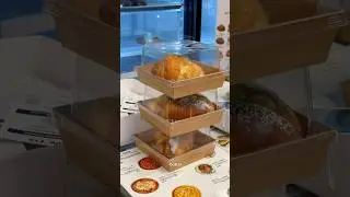 trying the viral salted bread! 📍 The Seoulful