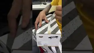 Unboxing the Brand New Vans Red and Black OG VAULT