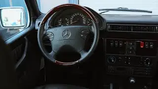 1999 MB G500 SWB Interior 