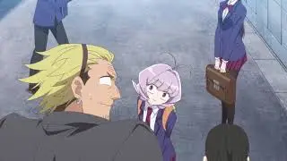 Najimi dice que es  hombre (Latino)