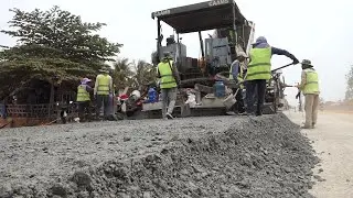 Excellent Base Course Processing for Road Building With Several 25-ton Trucks & SANY Paving Machines