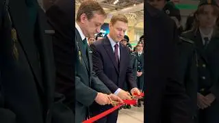Открытие фотовыставки &laquo;На линии контроля&raquo;, посвященной сотрудникам пассажирского таможенного поста.