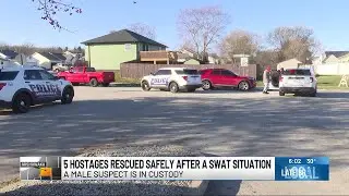 SWAT standoff in Mishawaka ends with 5 hostages rescued