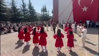 23 Nisan Gösterisi - Bahçe Duvarından Aştım - 3/B Sınıfı