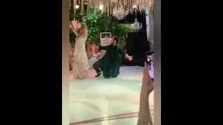 Bushra Ansari and Azan Sami dance together at last night wedding event