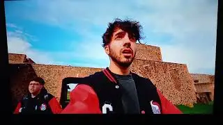 @fedevigevani compro un payaso en la DEEP WED 6