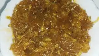 कच्चे आम की खट्टी-मीठी चटपटी चटनी पूरे दो साल स्टोर करें।Row mango 🥭 spicy chutney recipe ll