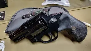 Шестизарядный револьвер Rossi 461 калибра 357, выпущенный несколько лет назад.