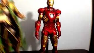 Hot Toys Movie Masterpiece Mark VII Iron Man Review