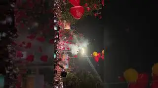 Fc road pune celebrations 31 dec #newyear #youtubeshorts #youtube #pune #cafegoodluck #fcroadpune #2