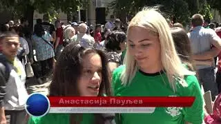 Maturanti zaplesali kadril u centru Bele Crkve