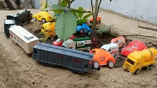 Jungle mein mile train 🚂🚃🚃 or car 🚗