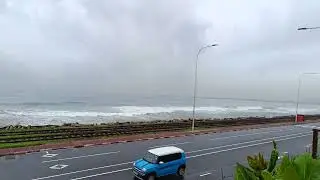 Marina drive in a rainy day: as shot from Colombo swimming club #colombo #srilanka #srilankatravel 
