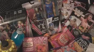 My Birthday Presents and WWE Birthday Cake 2019