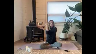 Yoga for neck and shoulders mobility