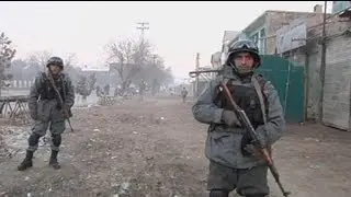 Afghanistan: Taliban suicide attack on government building in Kabul