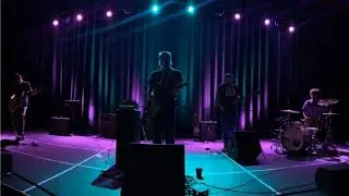 Built to Spill - I Would Hurt A Fly [stereo audio only]