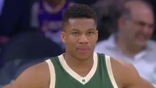 Milwaukee Bucks at Los Angeles Lakers - March 17, 2017
